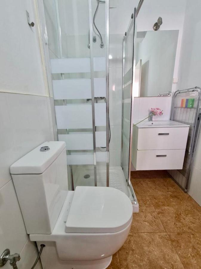 Franmay Apartments - 7 Modern Apartments Near The Beach & City, Perfect For Nomads, Travellers, Families, Watersports! Санта-Мария Экстерьер фото