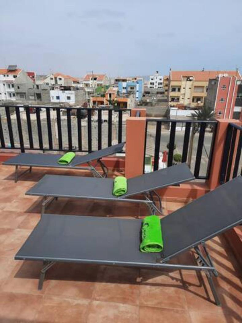 Franmay Apartments - 7 Modern Apartments Near The Beach & City, Perfect For Nomads, Travellers, Families, Watersports! Санта-Мария Экстерьер фото