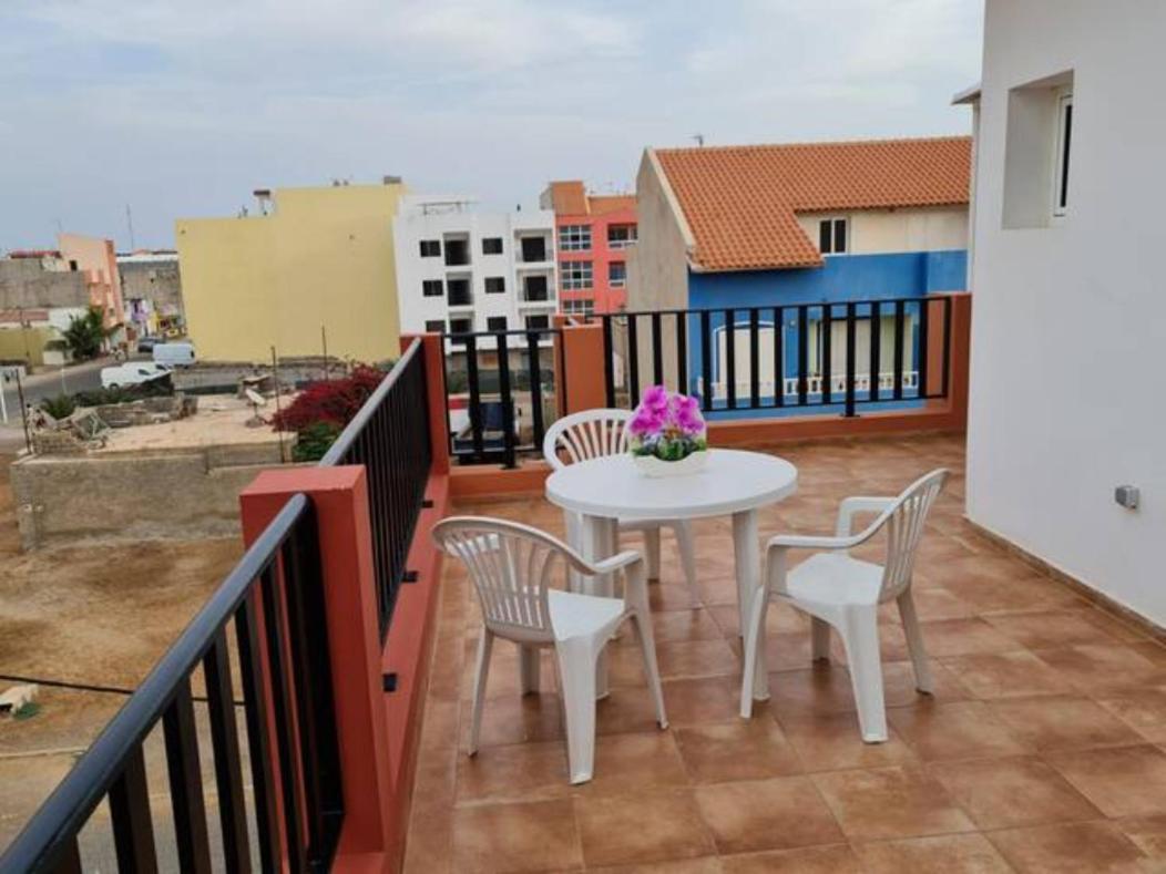 Franmay Apartments - 7 Modern Apartments Near The Beach & City, Perfect For Nomads, Travellers, Families, Watersports! Санта-Мария Номер фото