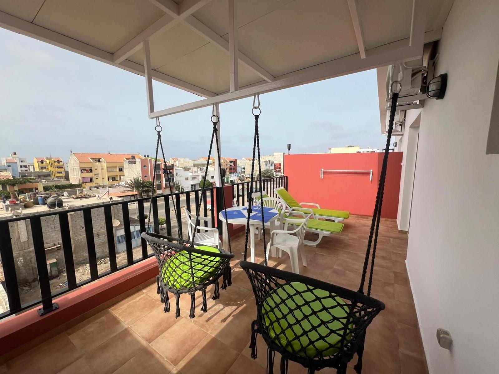 Franmay Apartments - 7 Modern Apartments Near The Beach & City, Perfect For Nomads, Travellers, Families, Watersports! Санта-Мария Экстерьер фото