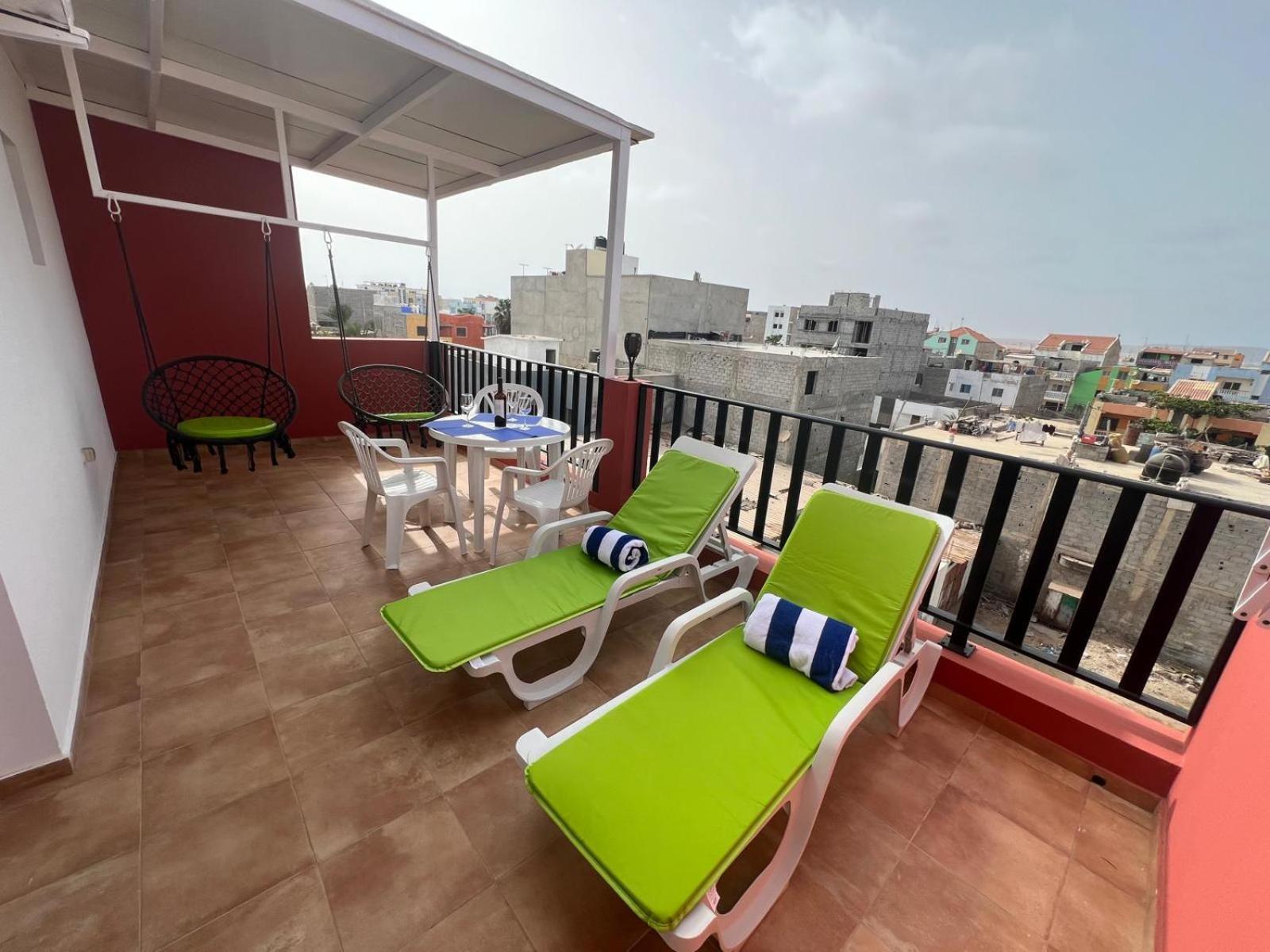 Franmay Apartments - 7 Modern Apartments Near The Beach & City, Perfect For Nomads, Travellers, Families, Watersports! Санта-Мария Экстерьер фото