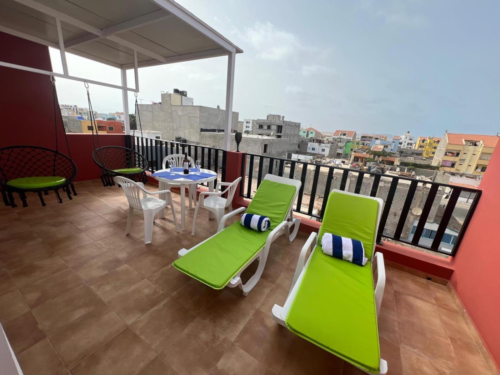 Franmay Apartments - 7 Modern Apartments Near The Beach & City, Perfect For Nomads, Travellers, Families, Watersports! Санта-Мария Экстерьер фото