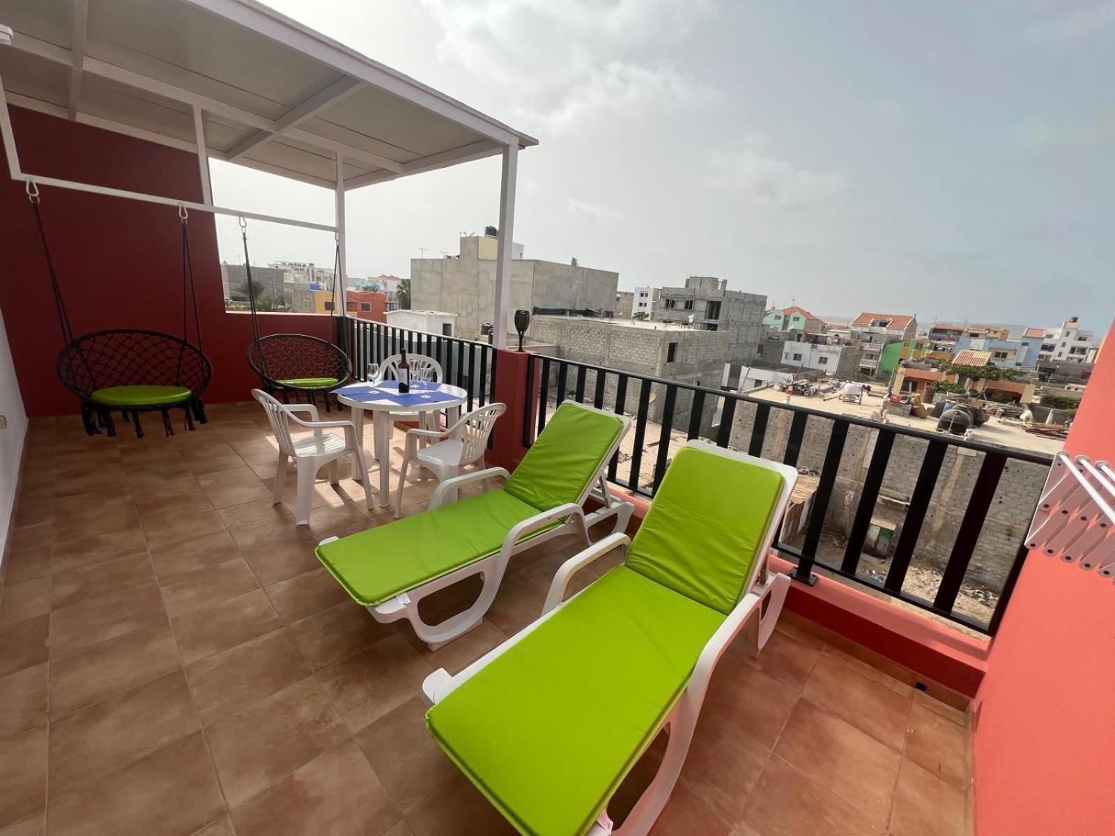 Franmay Apartments - 7 Modern Apartments Near The Beach & City, Perfect For Nomads, Travellers, Families, Watersports! Санта-Мария Экстерьер фото