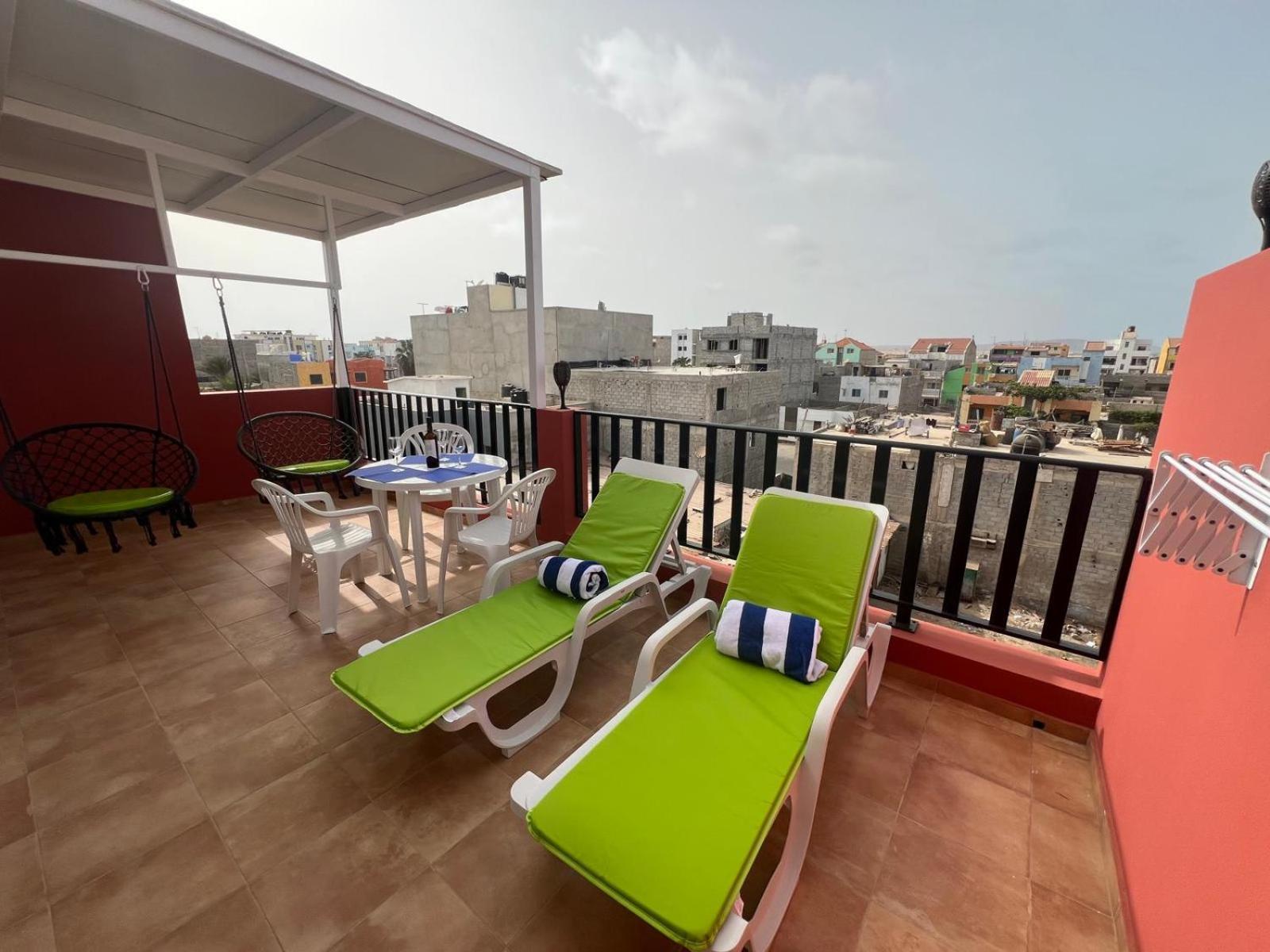 Franmay Apartments - 7 Modern Apartments Near The Beach & City, Perfect For Nomads, Travellers, Families, Watersports! Санта-Мария Экстерьер фото